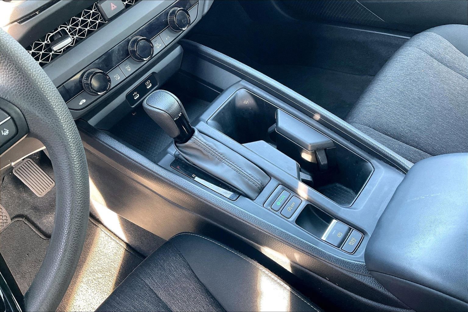 Used 2023 Honda Accord EX image 11