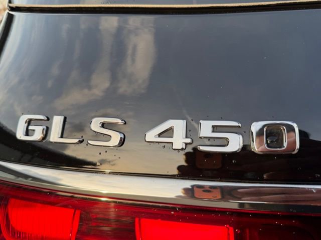 Used 2026 Mercedes-Benz GLS 450 4MATIC image 9