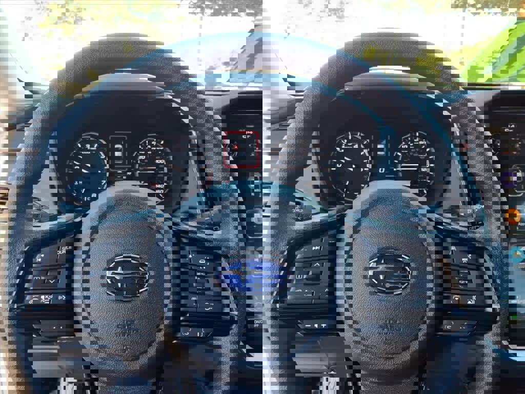 Certified 2025 Subaru Crosstrek 2.0i Premium image 33