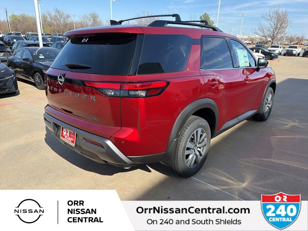 New 2026 Nissan Pathfinder SL image 5