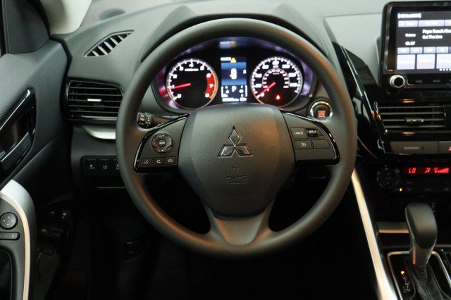 New 2026 Mitsubishi Eclipse Cross LE AWD/4WD image 20