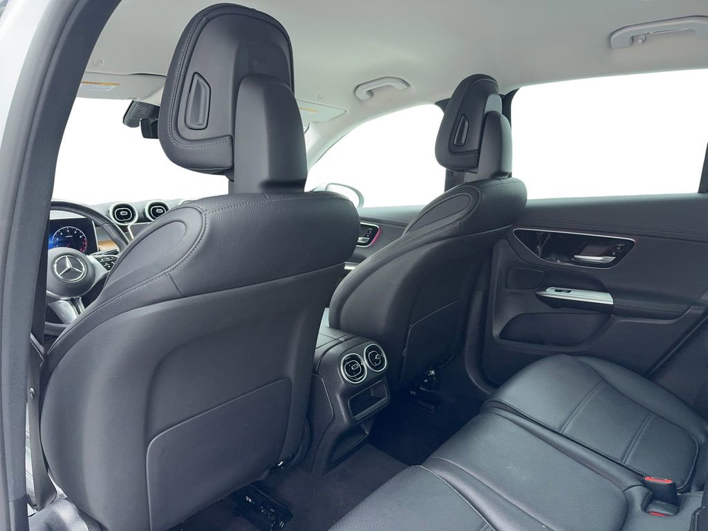 Used 2024 Mercedes-Benz GLC 300 4MATIC image 14