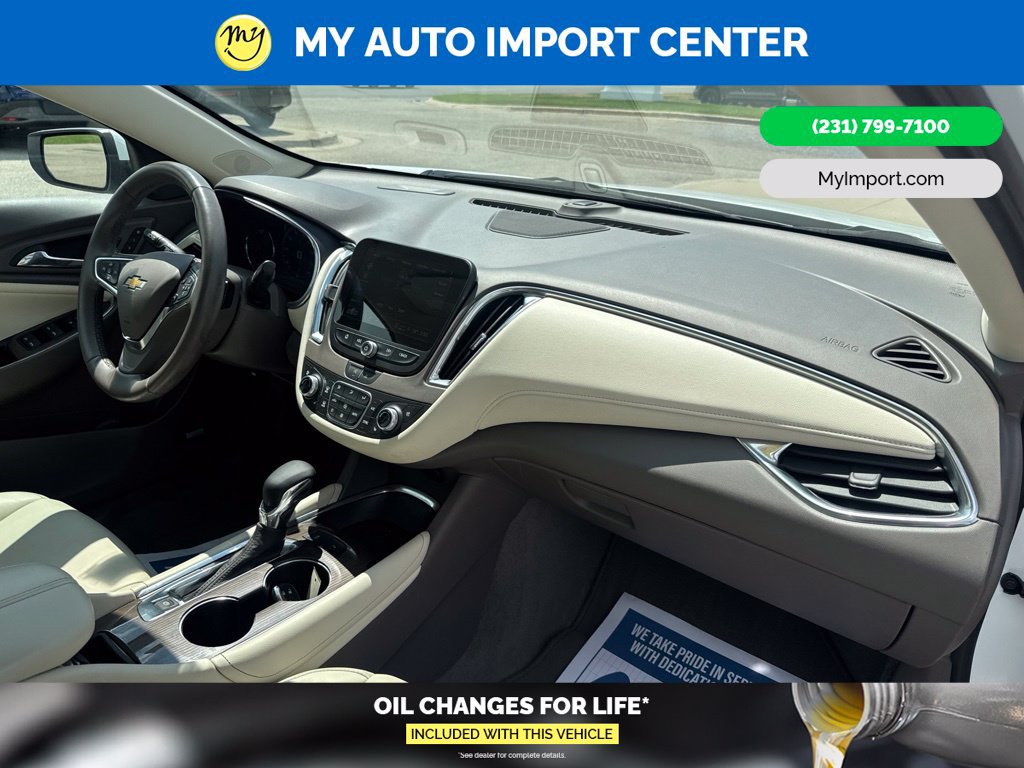Used 2024 Chevrolet Malibu LT FWD image 30