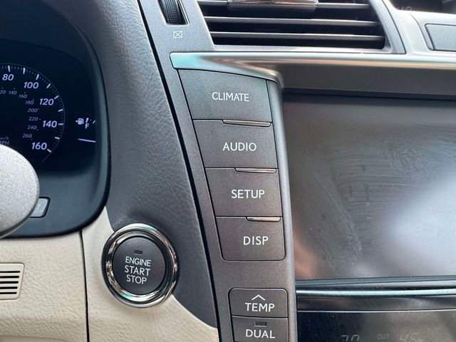 Used 2011 Lexus LS 460 L w/ Luxury Pkg image 33