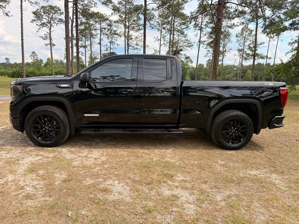 Used 2023 GMC Sierra 1500 Elevation AWD/4WD image 2