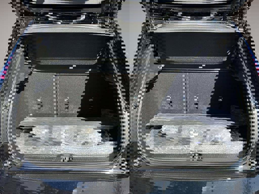 New 2026 Volvo EX30 Plus w/ Protection Package Premier image 12