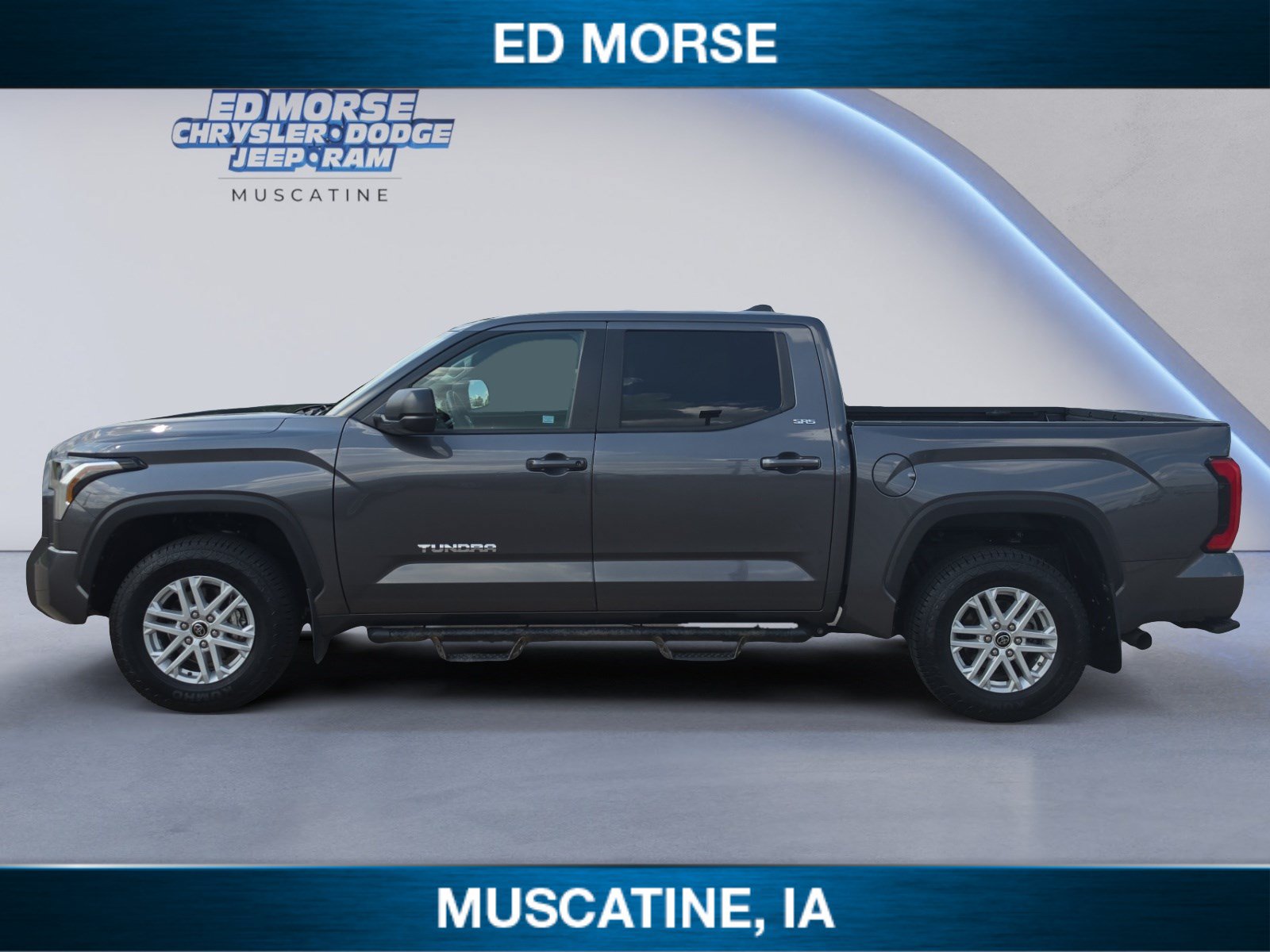 Used 2024 Toyota Tundra SR5 w/ SR5 Premium Package AWD/4WD image 2