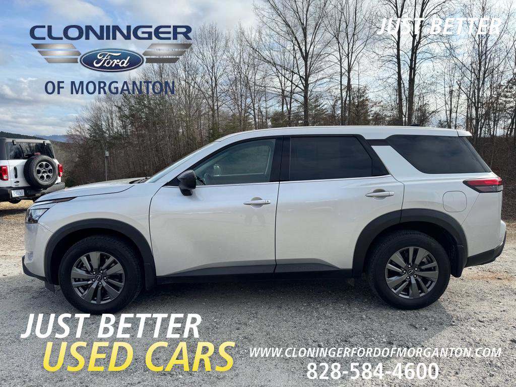 Used 2024 Nissan Pathfinder S image 4