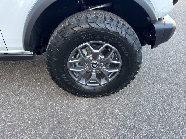 New 2025 Ford Bronco Badlands w/ Black Appearance Package AWD/4WD image 15
