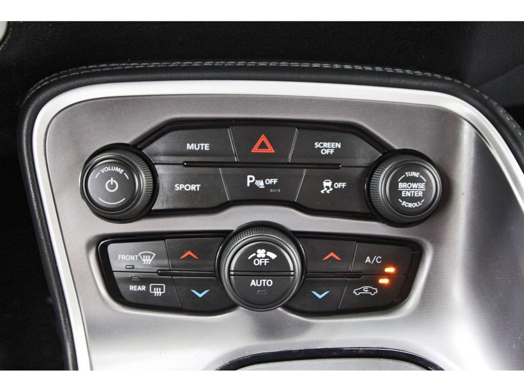 Used 2022 Dodge Challenger R/T image 24