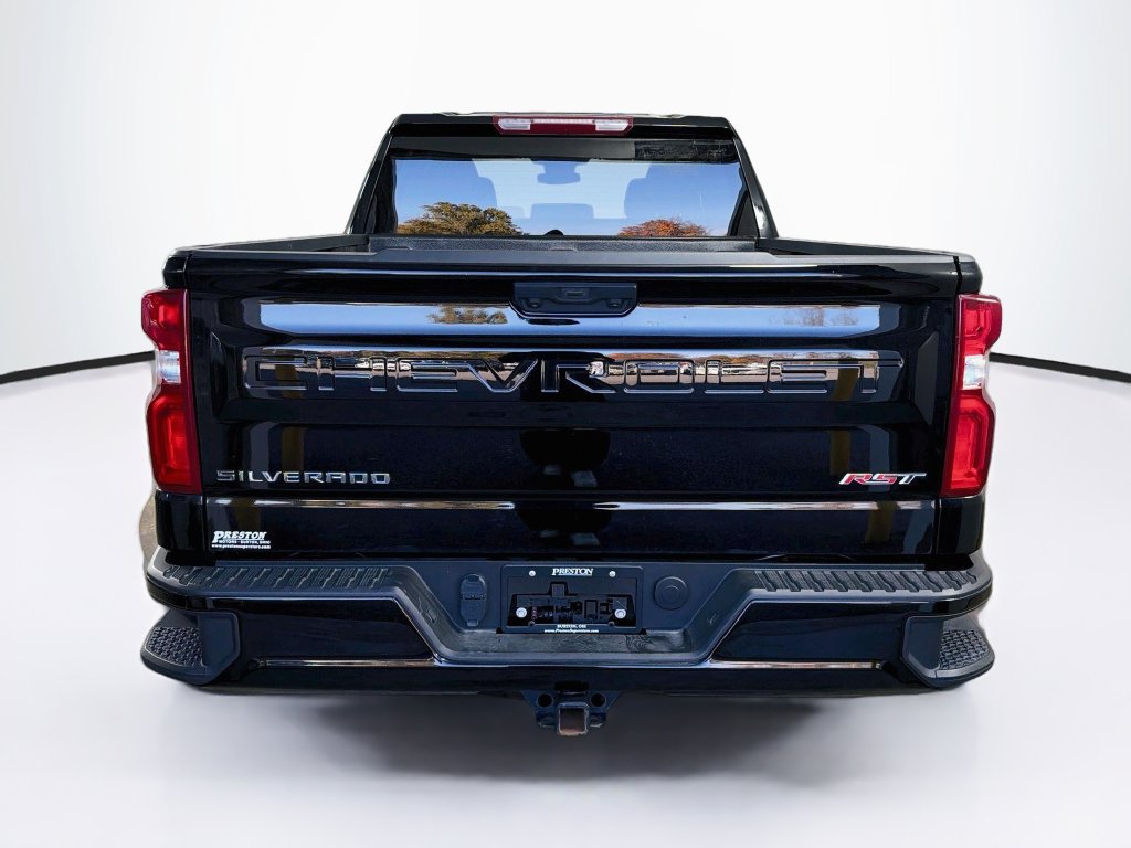Used 2025 Chevrolet Silverado 1500 RST AWD/4WD image 6