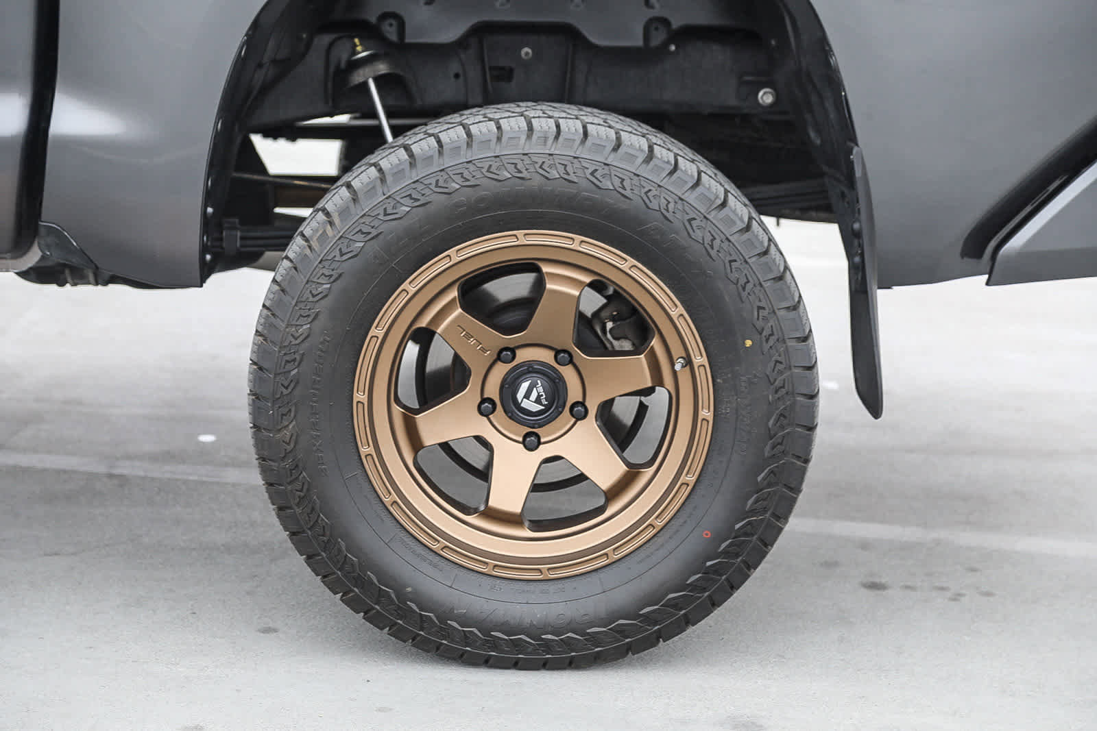 Used 2015 Toyota Tundra Platinum image 11