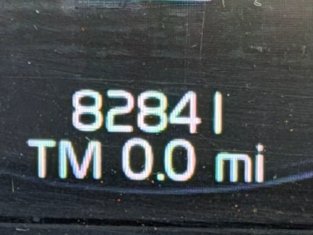 Used 2018 Volvo XC90 T6 Momentum w/ Convenience Package AWD/4WD image 18