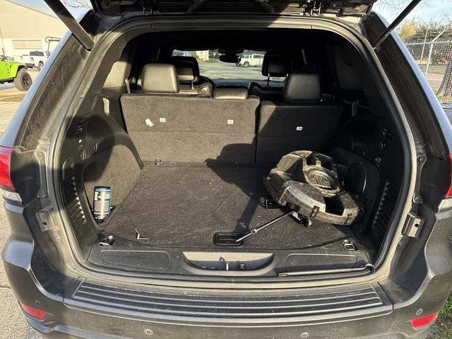 Used 2019 Jeep Grand Cherokee Altitude image 12