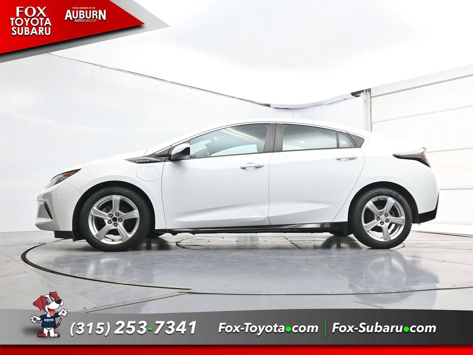 Used 2017 Chevrolet Volt LT w/ Comfort Package FWD image 25
