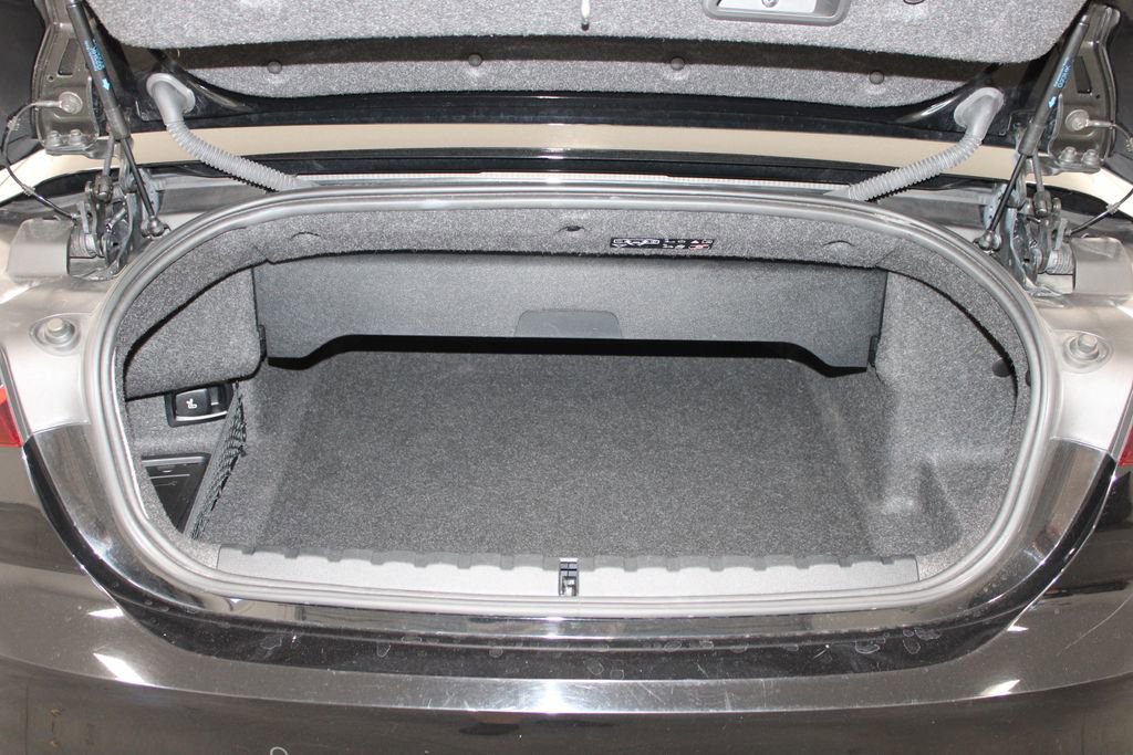 Used 2024 BMW 430i Convertible RWD image 17