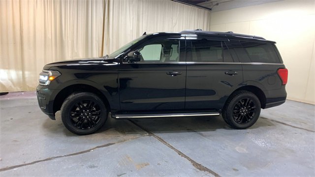 Used 2023 Ford Expedition XLT image 6