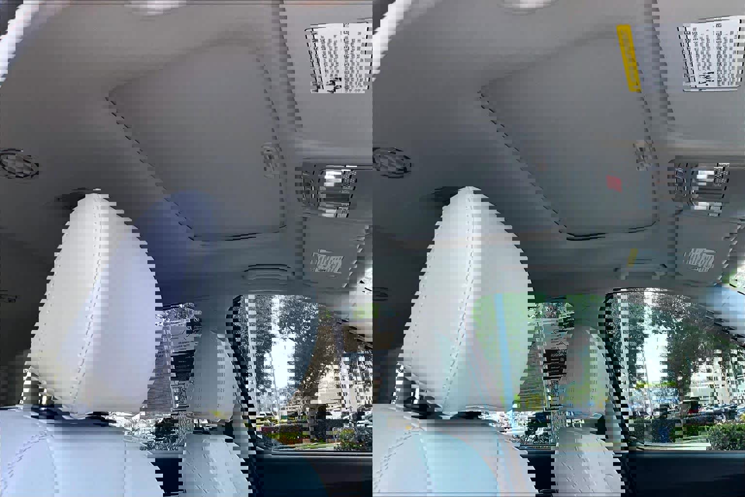 Used 2023 Kia Telluride S w/ S Sunroof Package image 14