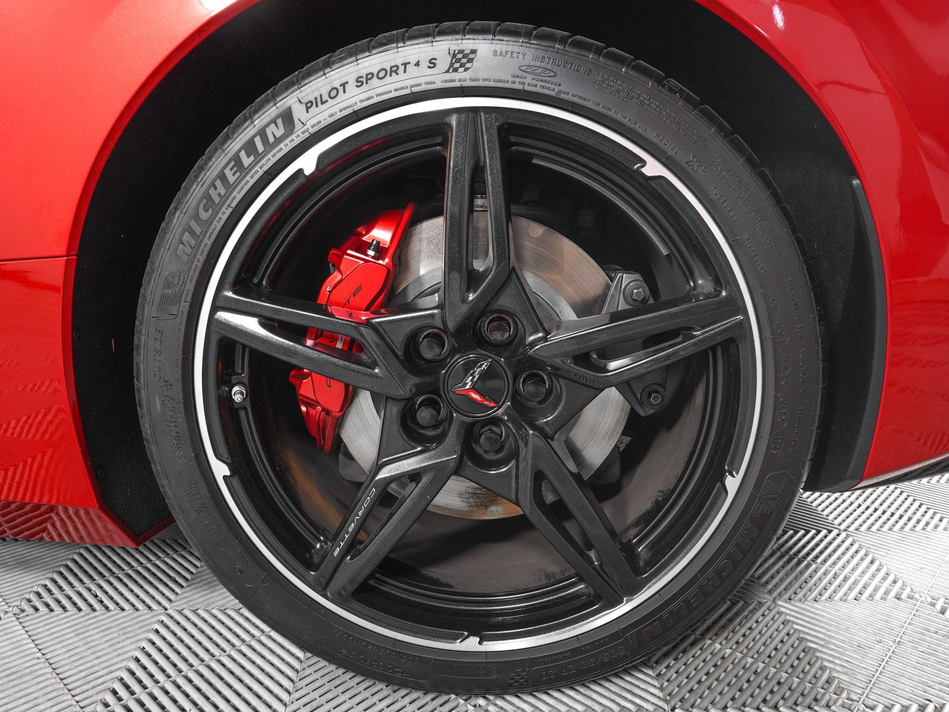 Used 2023 Chevrolet Corvette Stingray Preferred Cpe w/ Z51 Performance Package RWD image 30