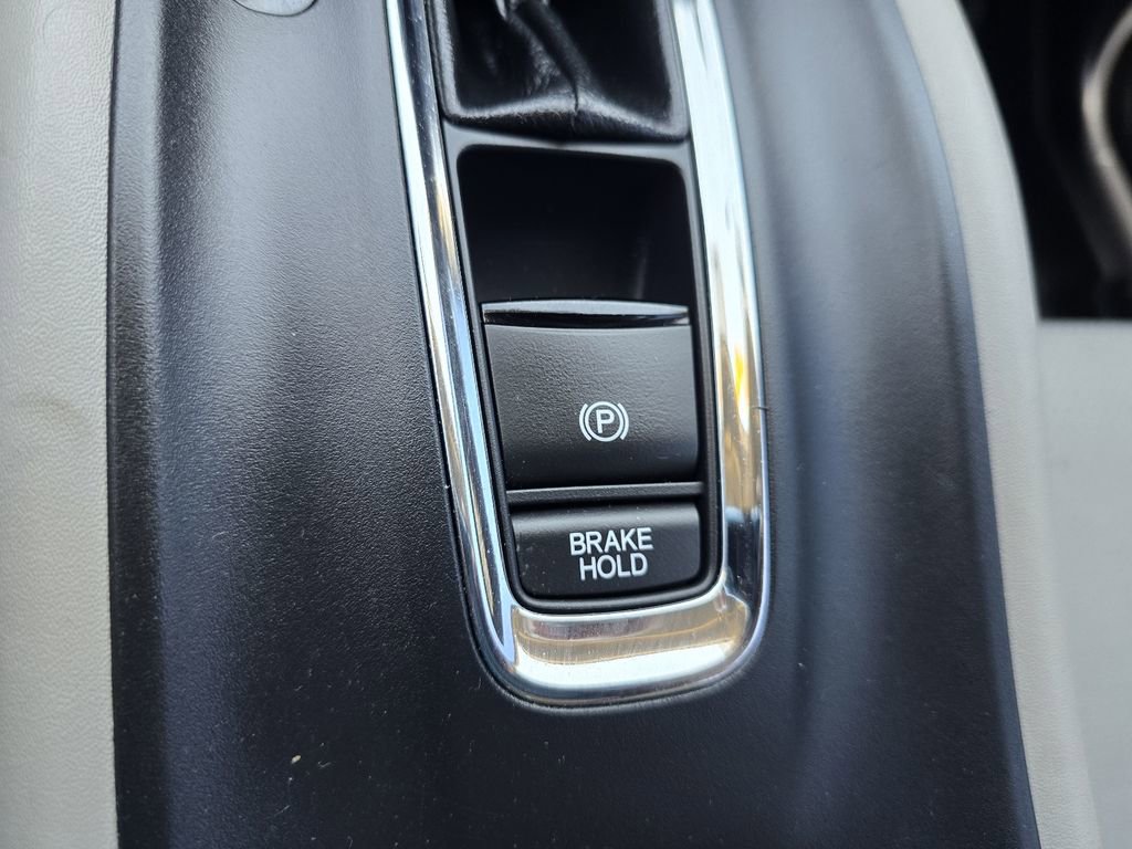 Used 2020 Honda HR-V LX image 21