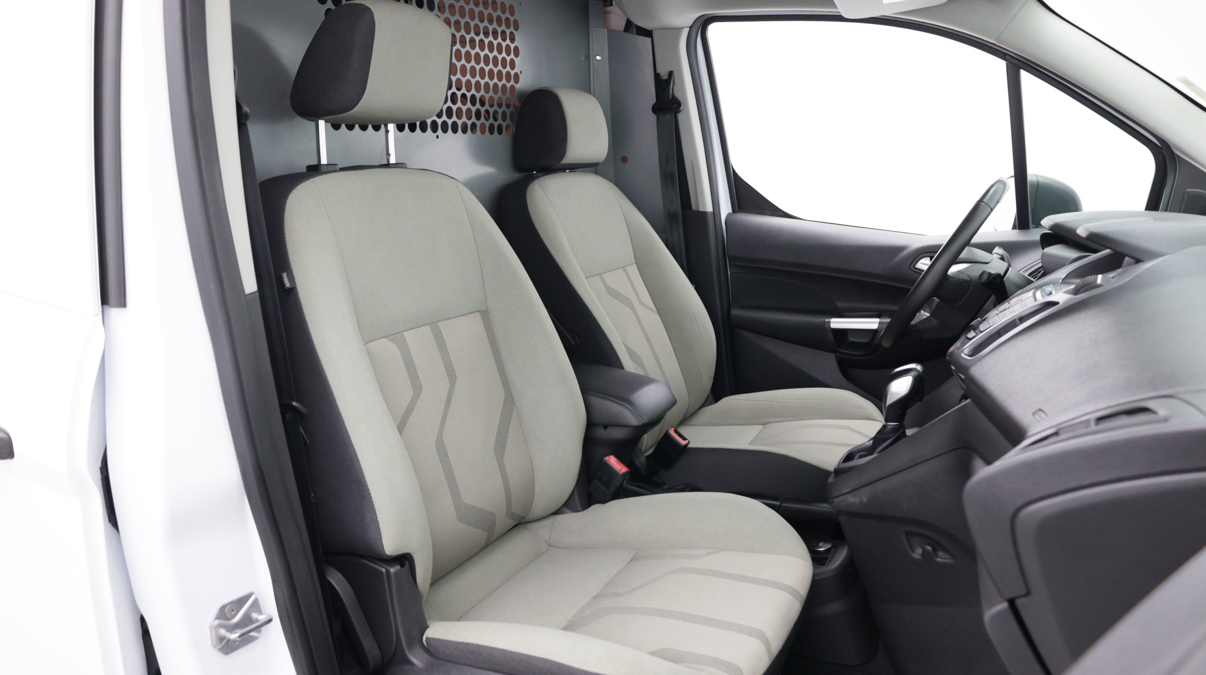 Used 2016 Ford Transit Connect XLT FWD image 32