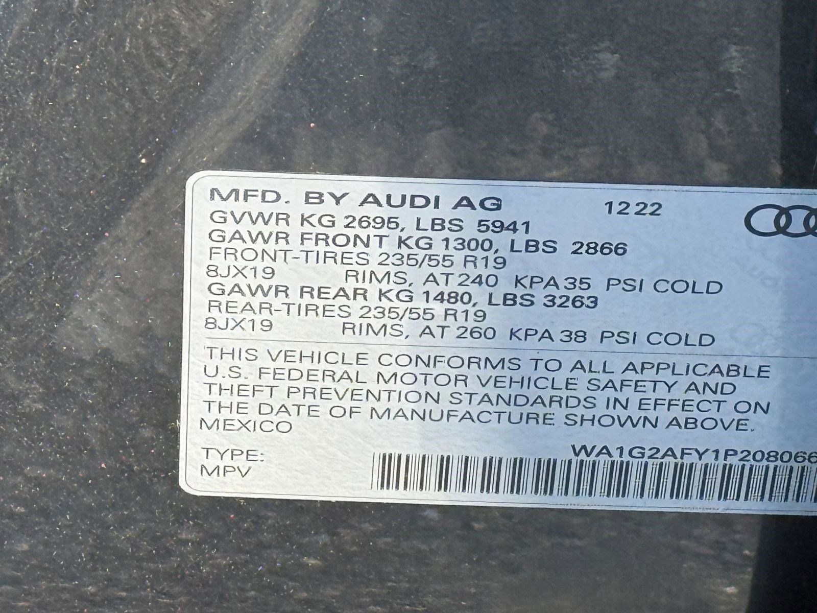 Used 2023 Audi Q5 e Premium w/ Convenience Package image 62