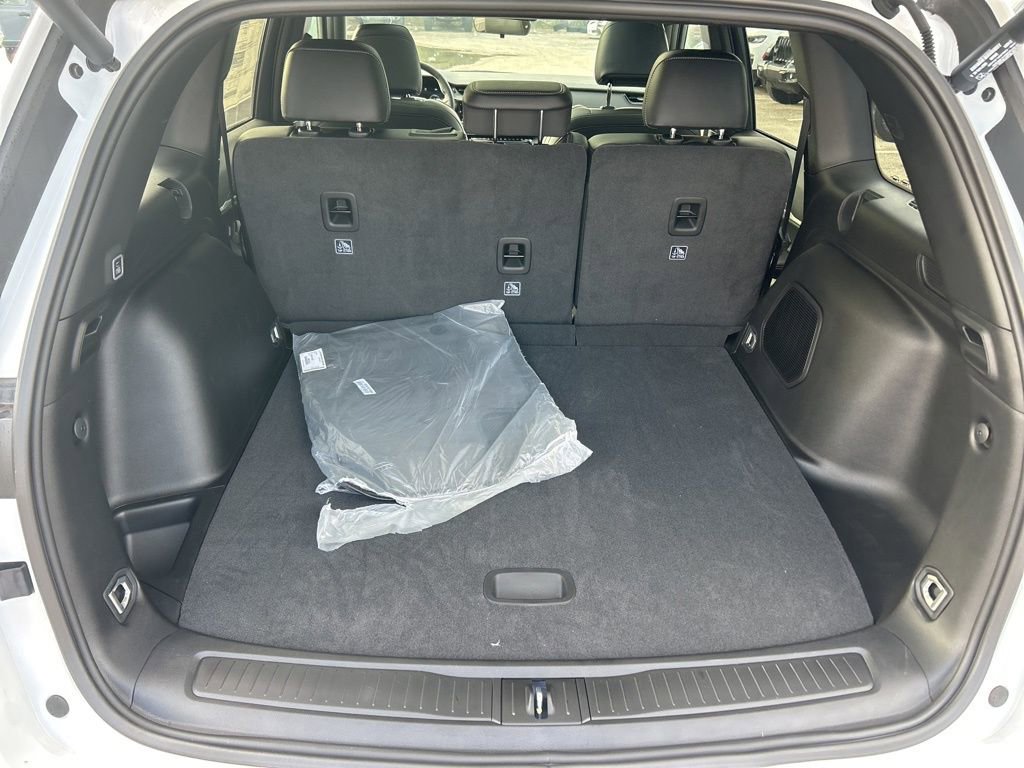 New 2026 Jeep Grand Cherokee Limited image 30