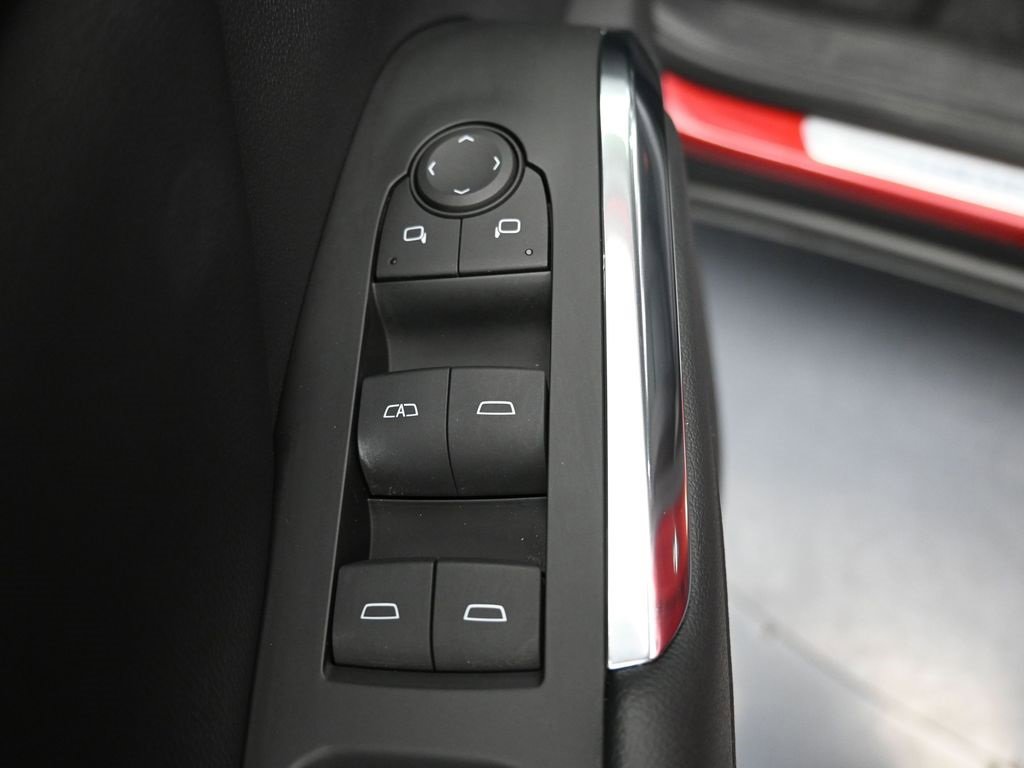 Used 2024 Chevrolet Traverse Z71 w/ LPO, Floor Liner Package image 6