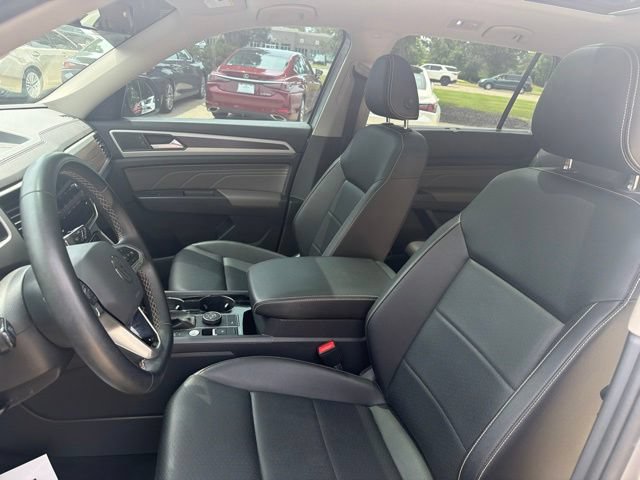 Used 2023 Volkswagen Atlas SE w/ Panoramic Sunroof Package AWD/4WD image 13
