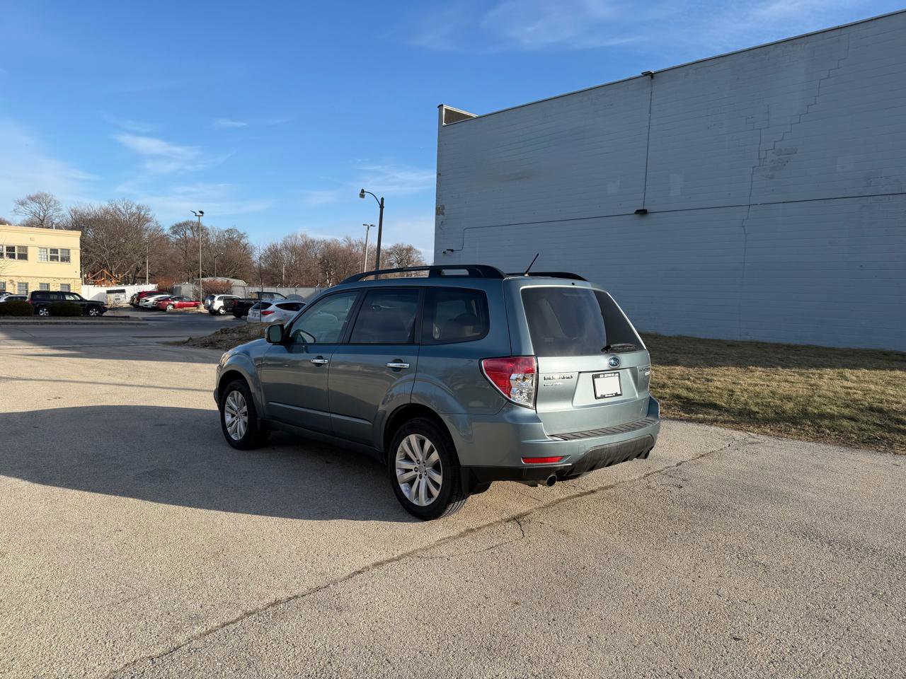 Used 2013 Subaru Forester 2.5X Premium AWD/4WD image 5