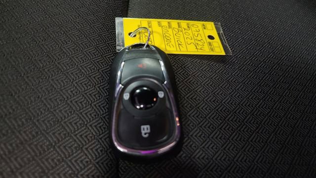 Used 2025 Buick Encore GX Preferred image 14