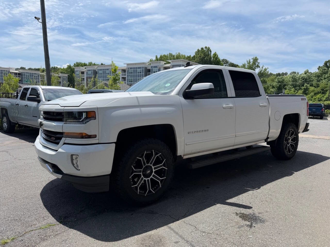 Used 2016 Chevrolet Silverado 1500 LT w/ All Star Edition AWD/4WD image 3