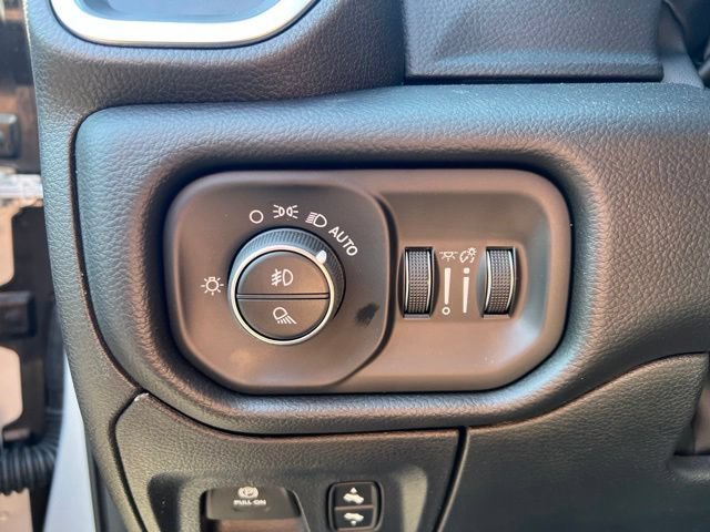 Used 2026 RAM 1500 Big Horn AWD/4WD image 6