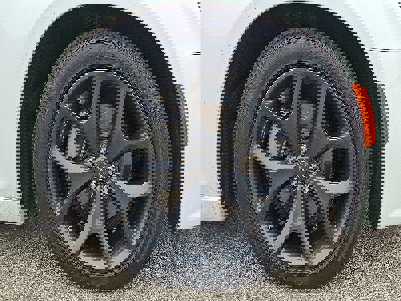 Used 2023 Chrysler 300 S w/ Comfort Group image 8