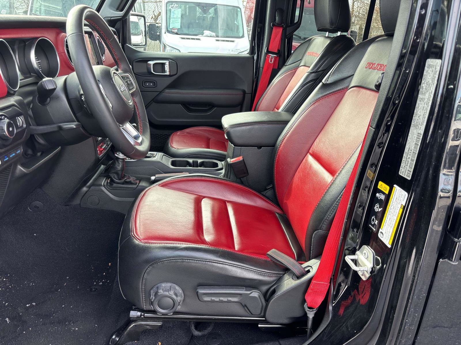 Certified 2023 Jeep Wrangler Unlimited Rubicon 4xe image 8