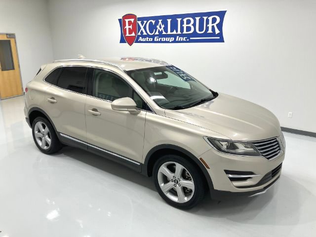 Used 2017 Lincoln MKC Premiere FWD image 12