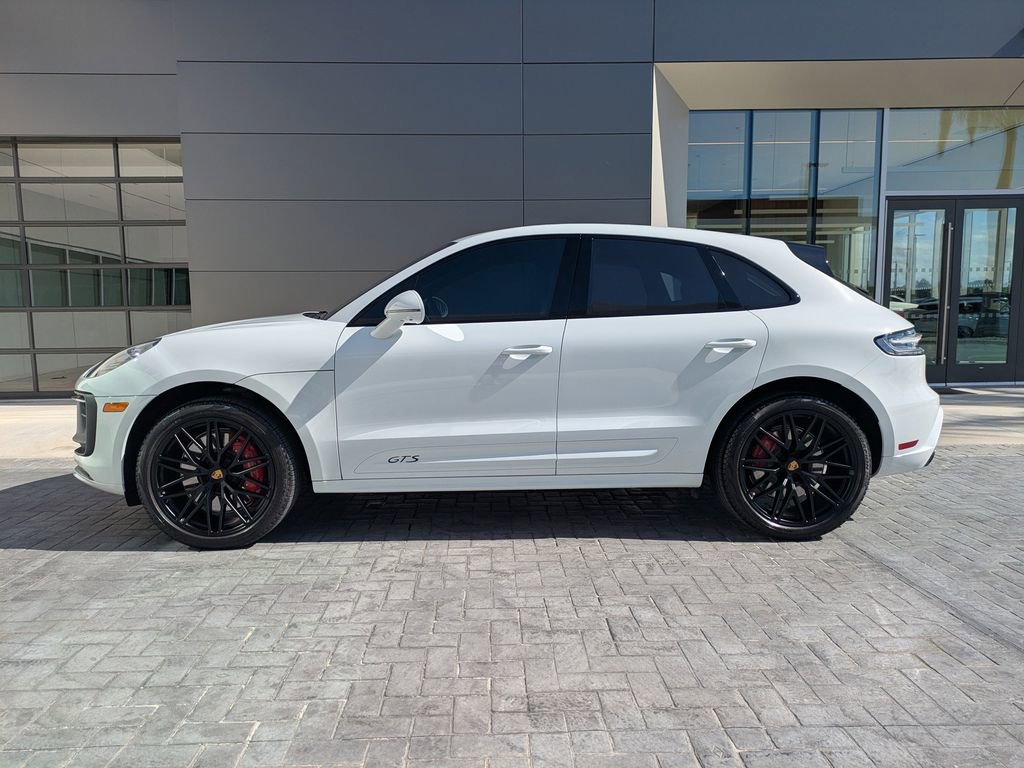 Used 2025 Porsche Macan GTS AWD/4WD image 7