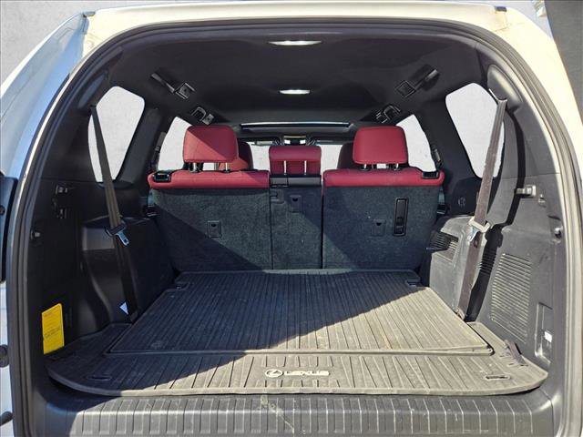 Used 2021 Lexus GX 460 Premium w/ Premium Package image 4