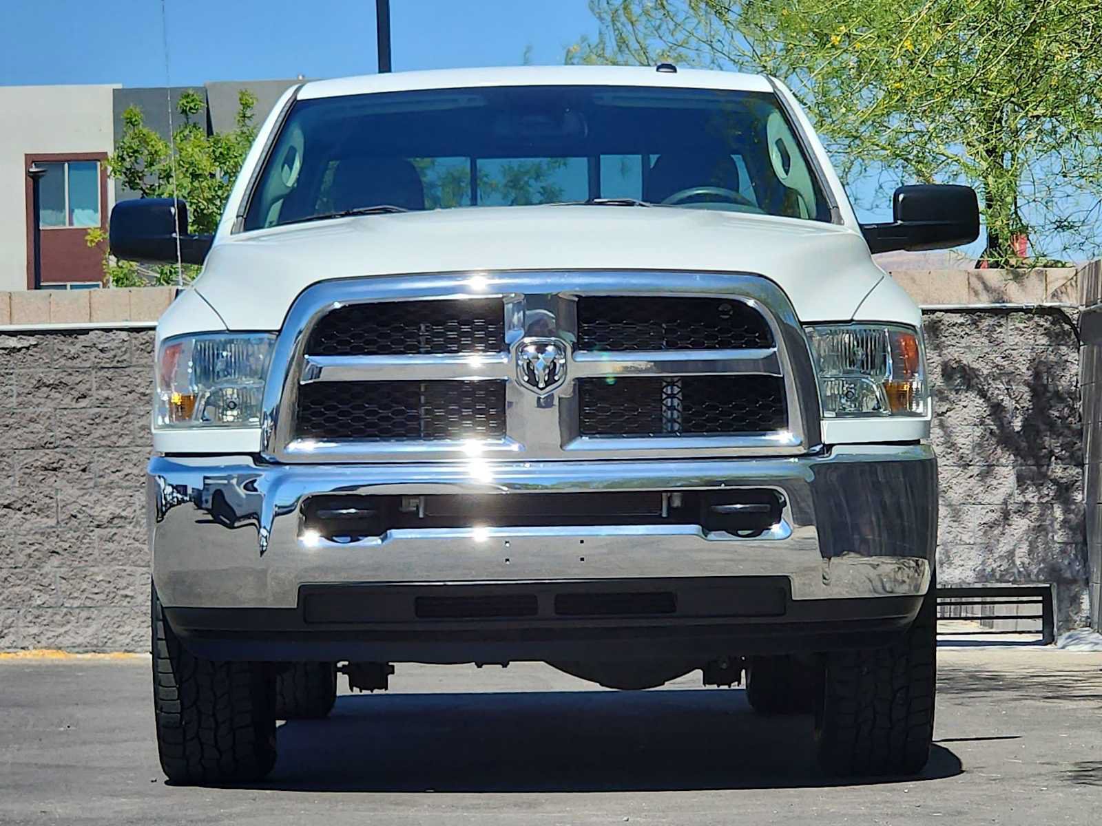 Used 2016 RAM 2500 SLT AWD/4WD image 3