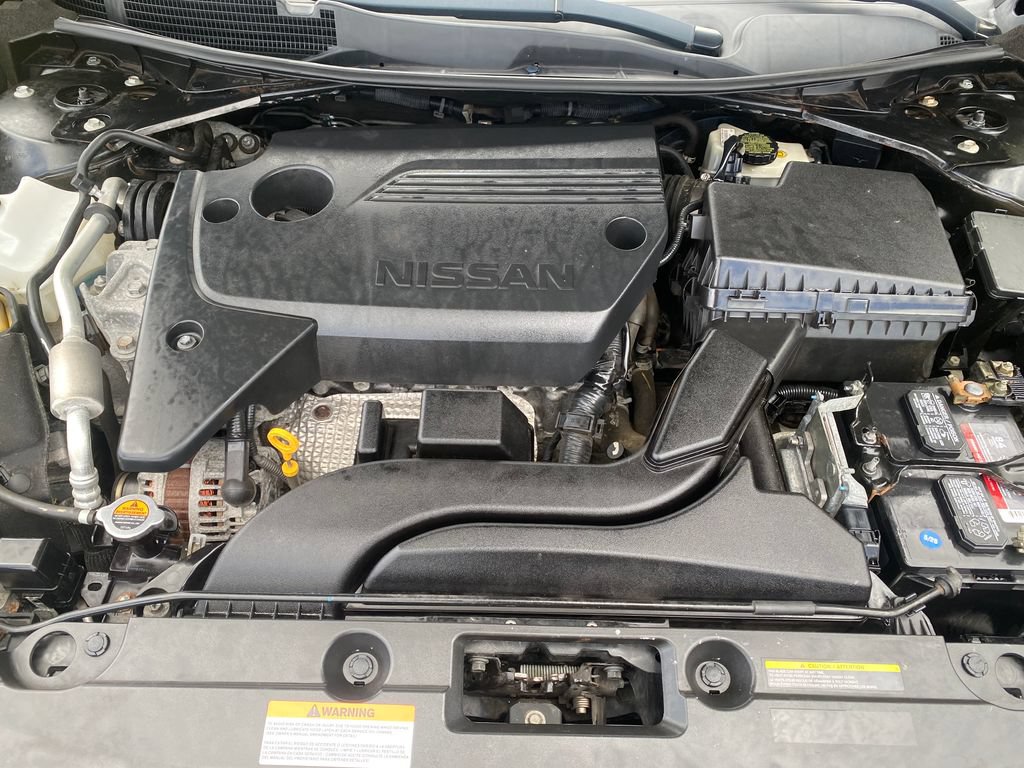 Used 2017 Nissan Altima 2.5 SL w/ 2.5 Technology Package FWD image 10