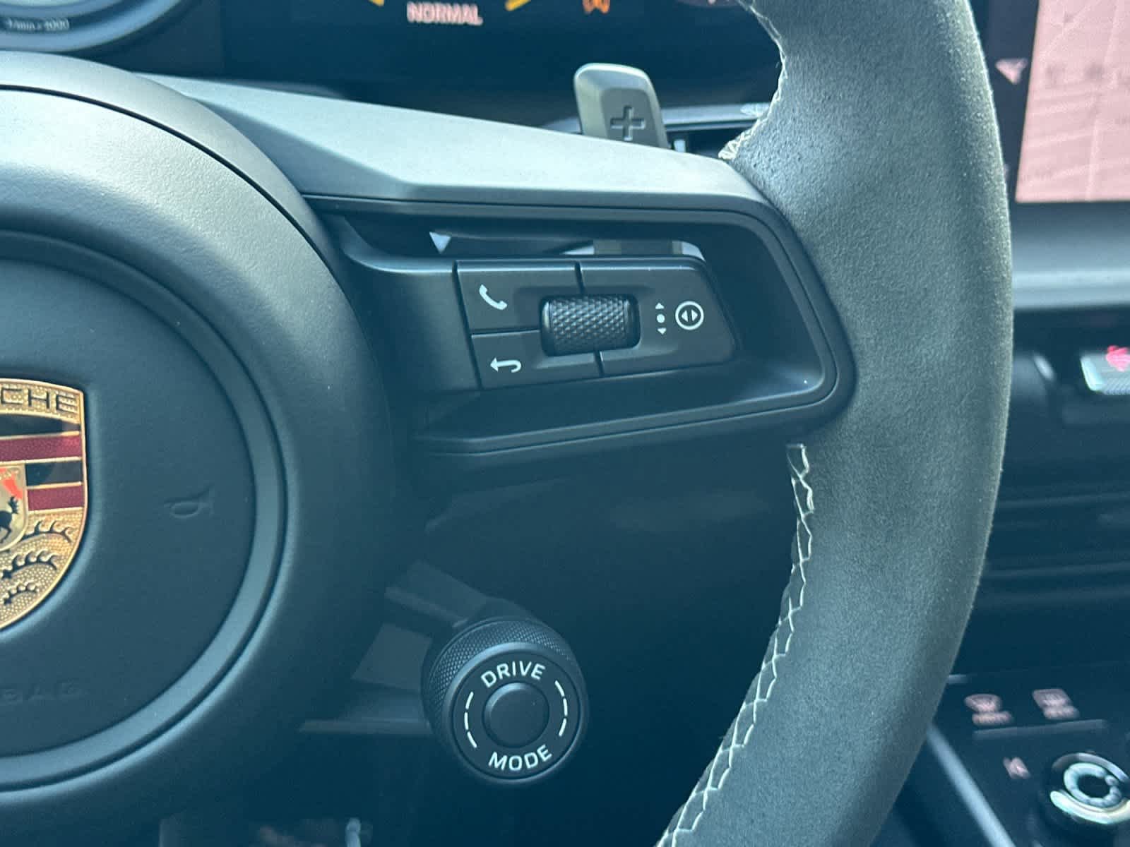 Certified 2022 Porsche 911 GT3 RWD image 23