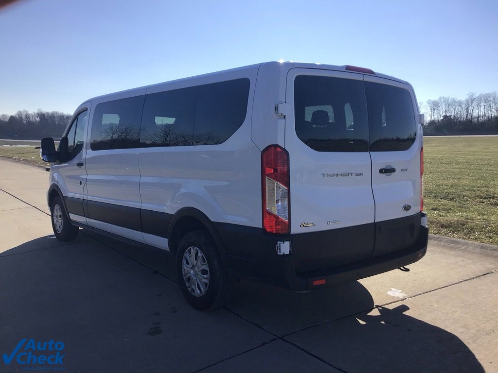 Used 2023 Ford Transit 350 XLT image 7