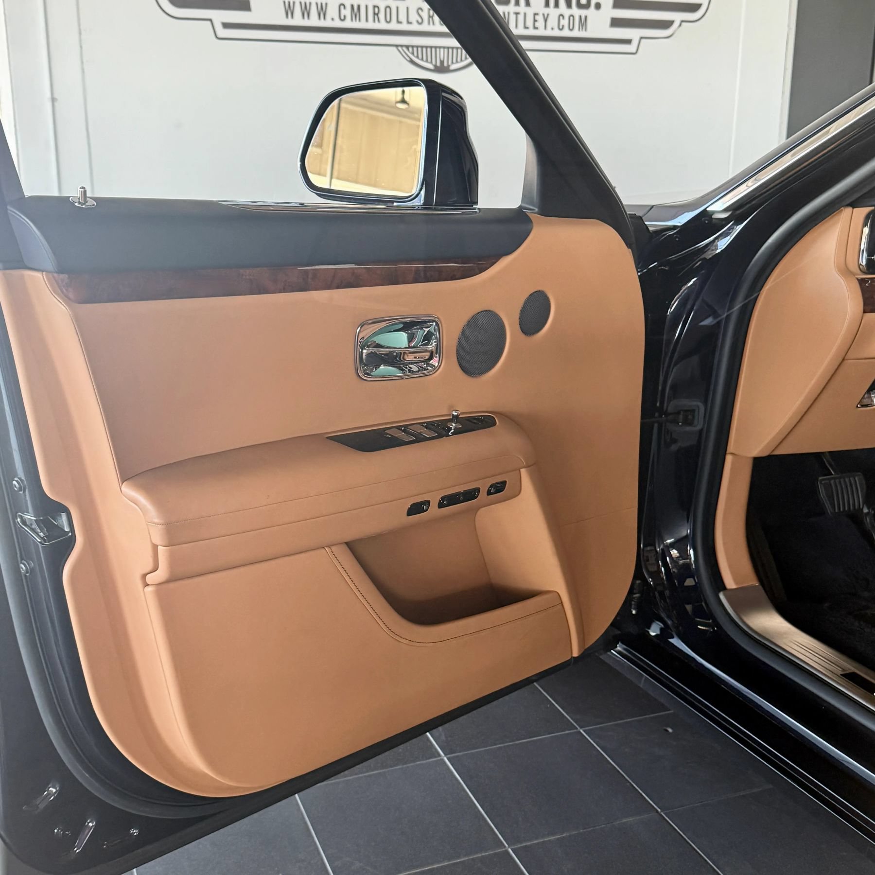 Used 2021 Rolls-Royce Ghost AWD/4WD image 11
