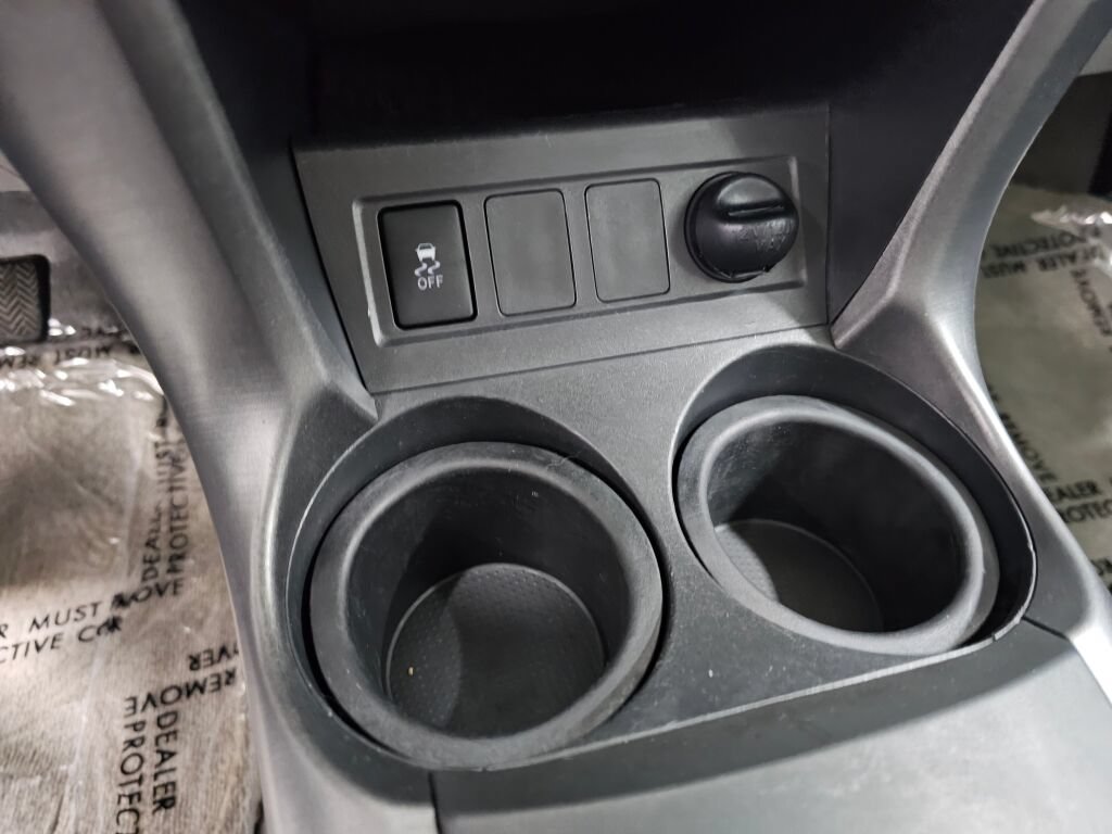 Used 2011 Toyota RAV4 4WD w/ Upgrade Value Pkg image 22