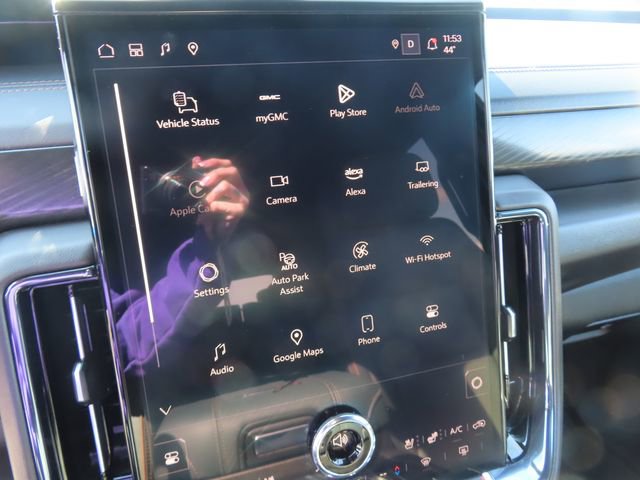 Used 2025 GMC Yukon AT4 w/ AT4 Premium Plus Package image 28