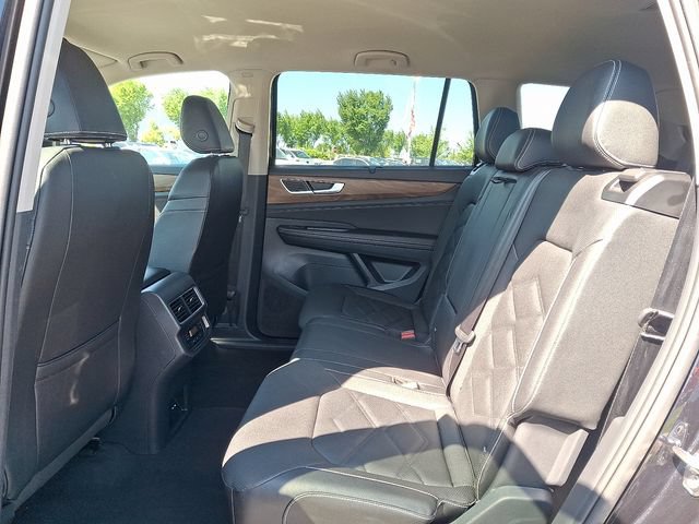Used 2026 Volkswagen Atlas SE AWD/4WD image 10