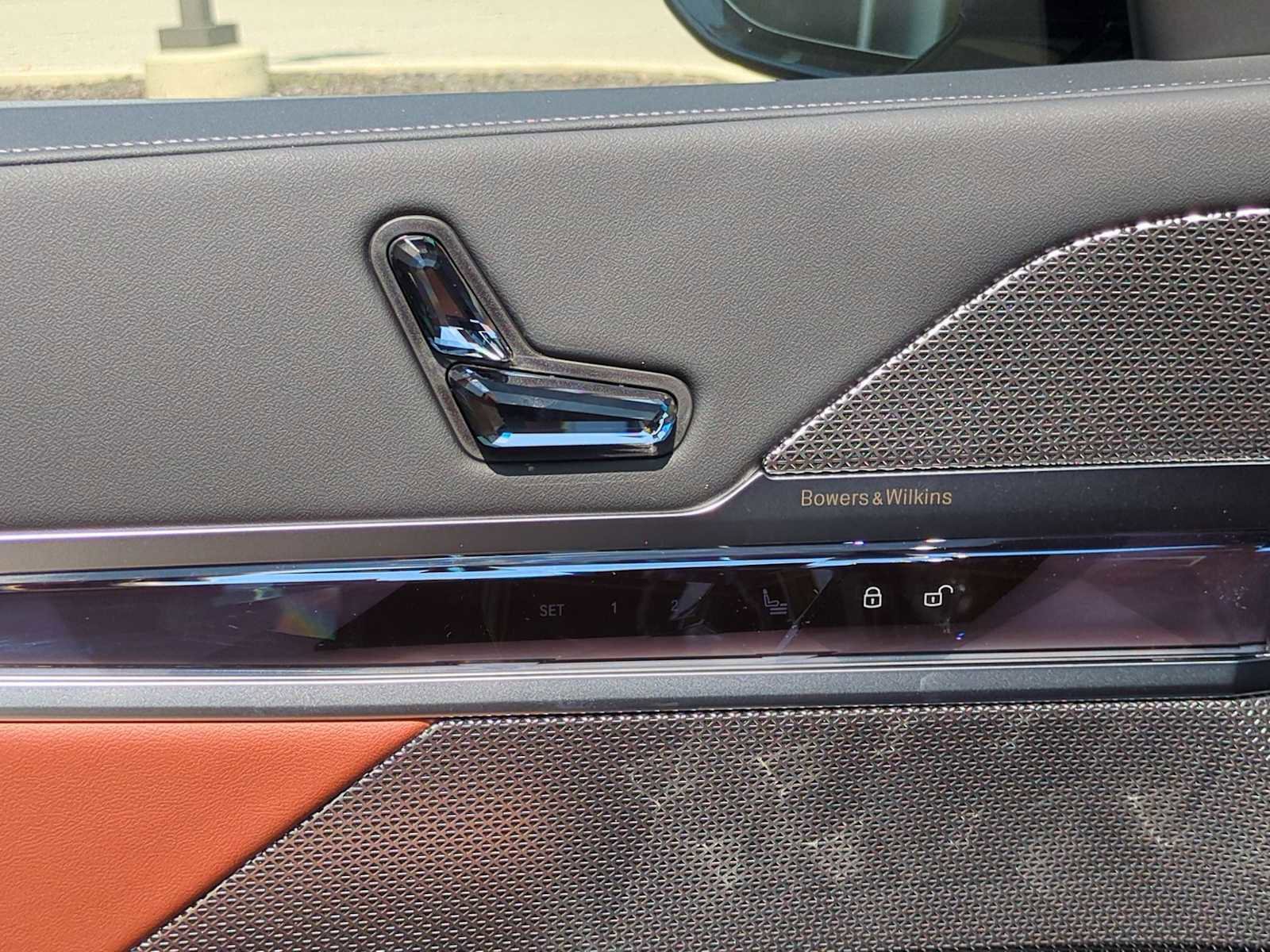 New 2026 BMW i7 xDrive60 image 17