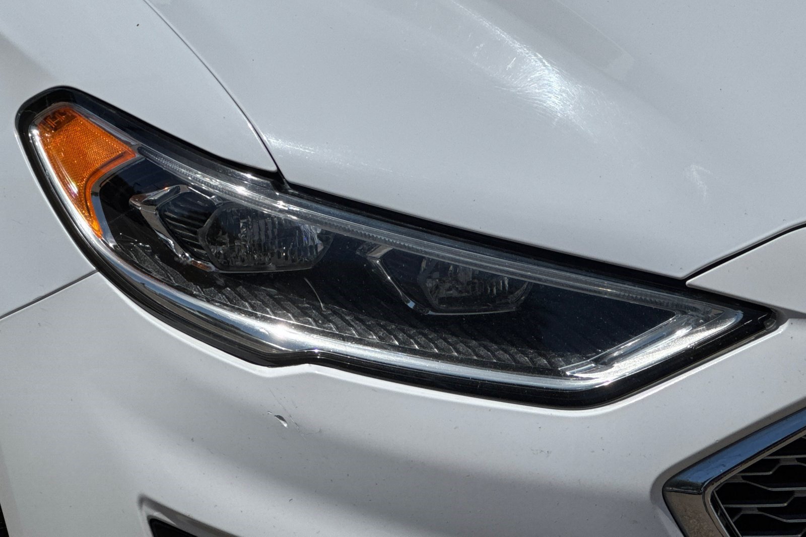 Used 2019 Ford Fusion Energi Titanium FWD image 12