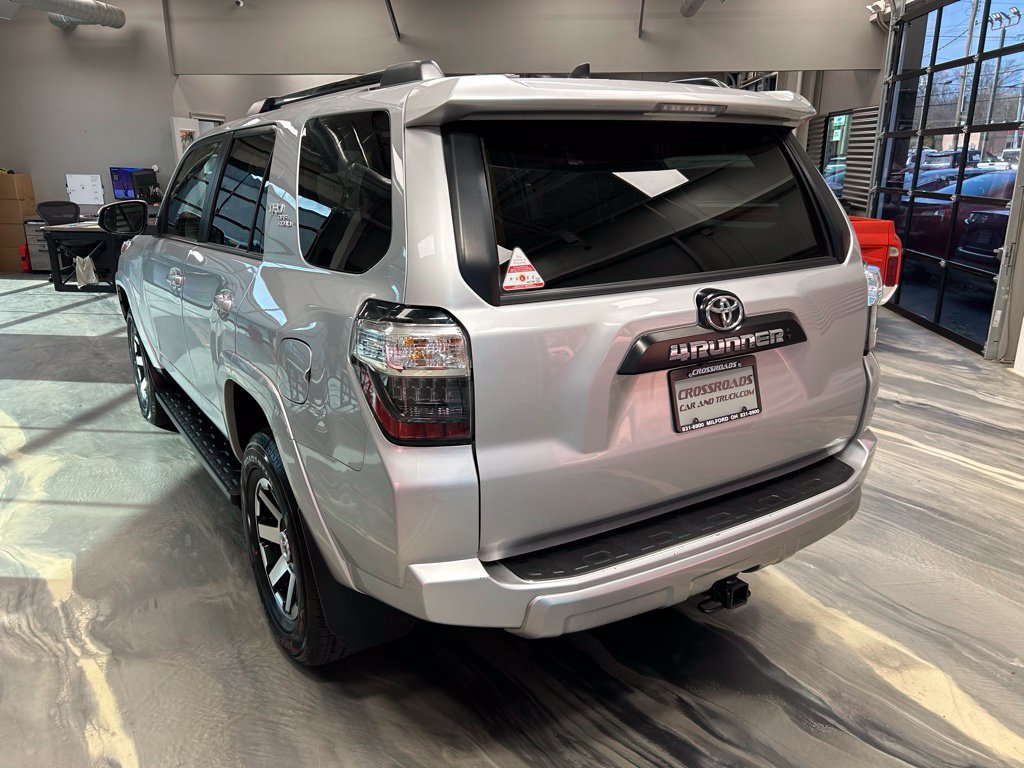 Used 2024 Toyota 4Runner TRD Off-Road Premium AWD/4WD image 33
