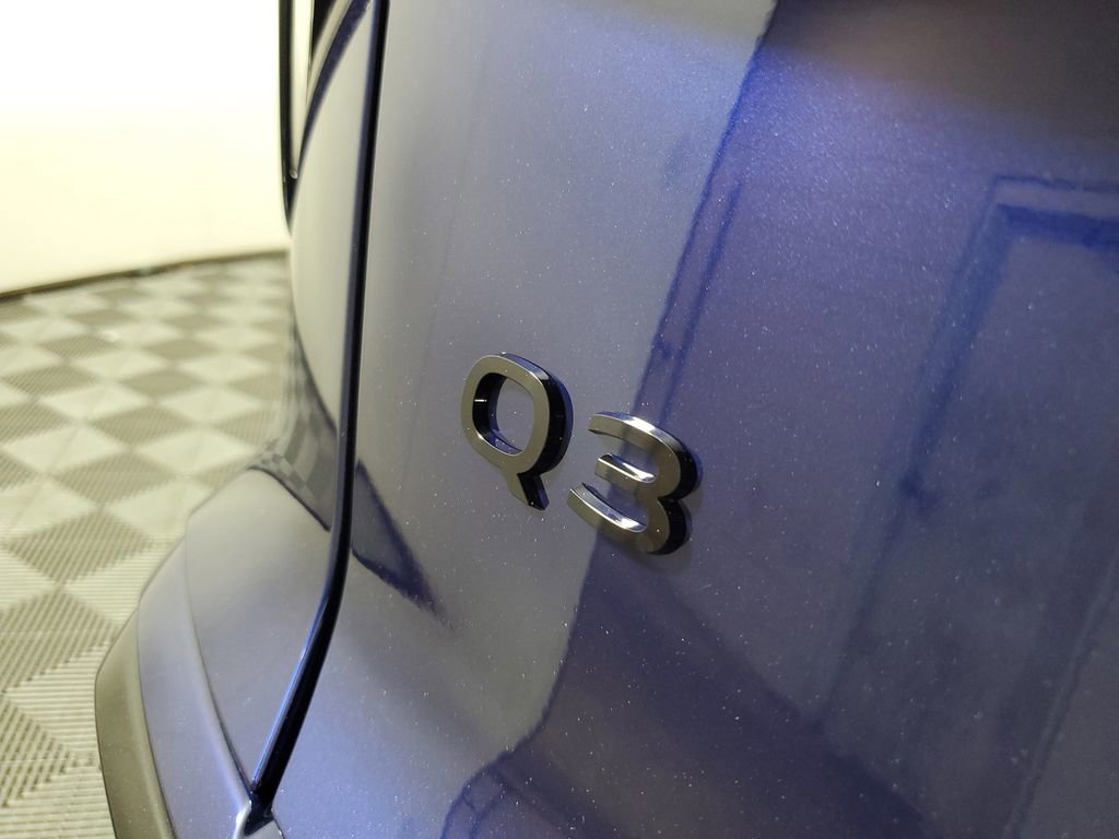 New 2026 Audi Q3 quattro 2.0T AWD/4WD image 8